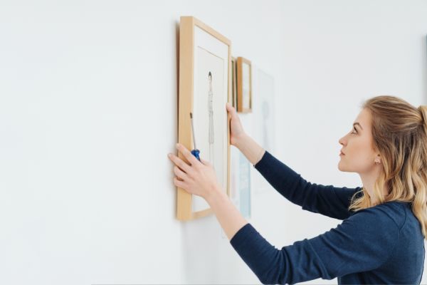 Picture Hanging Service in Milford
